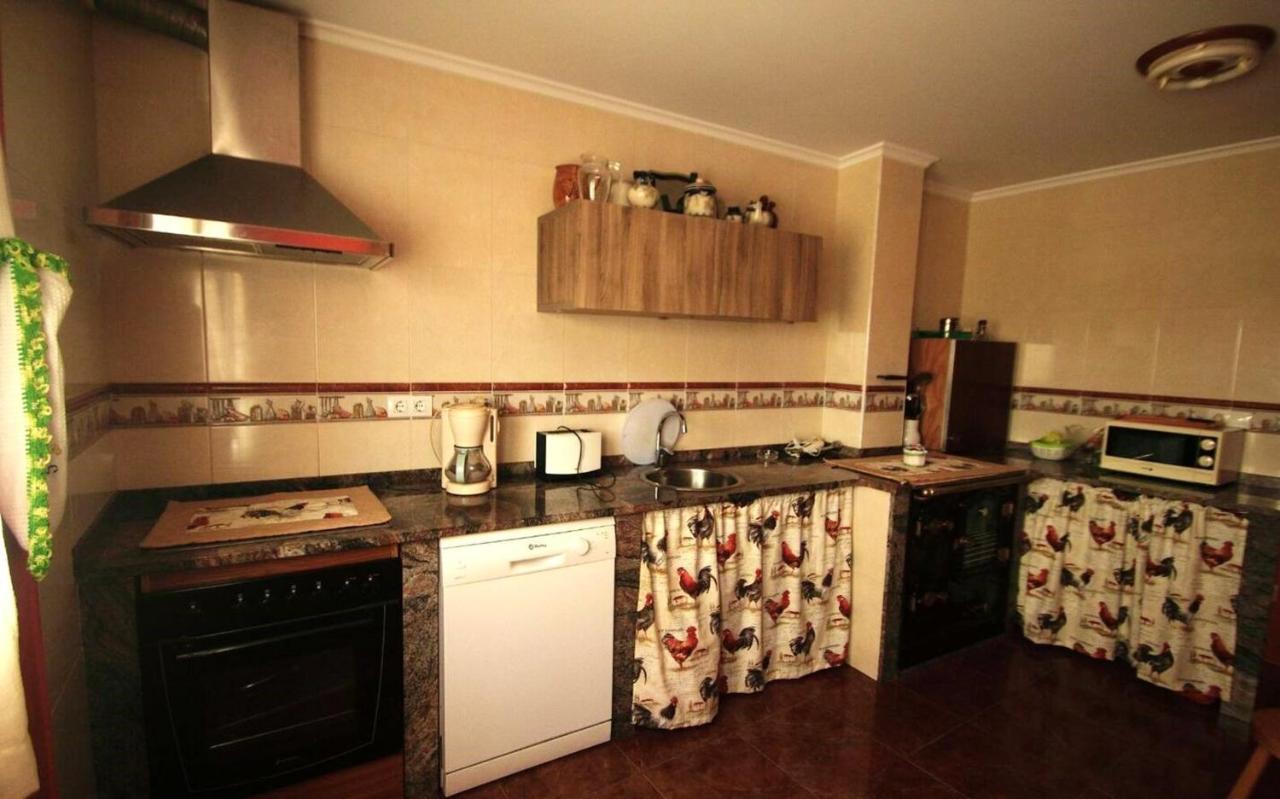 3 Bedrooms House With Furnished Terrace And Wifi At Ovinana Cudillero Exteriér fotografie